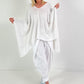 Oversized Sommerstrick Poncho - weiss