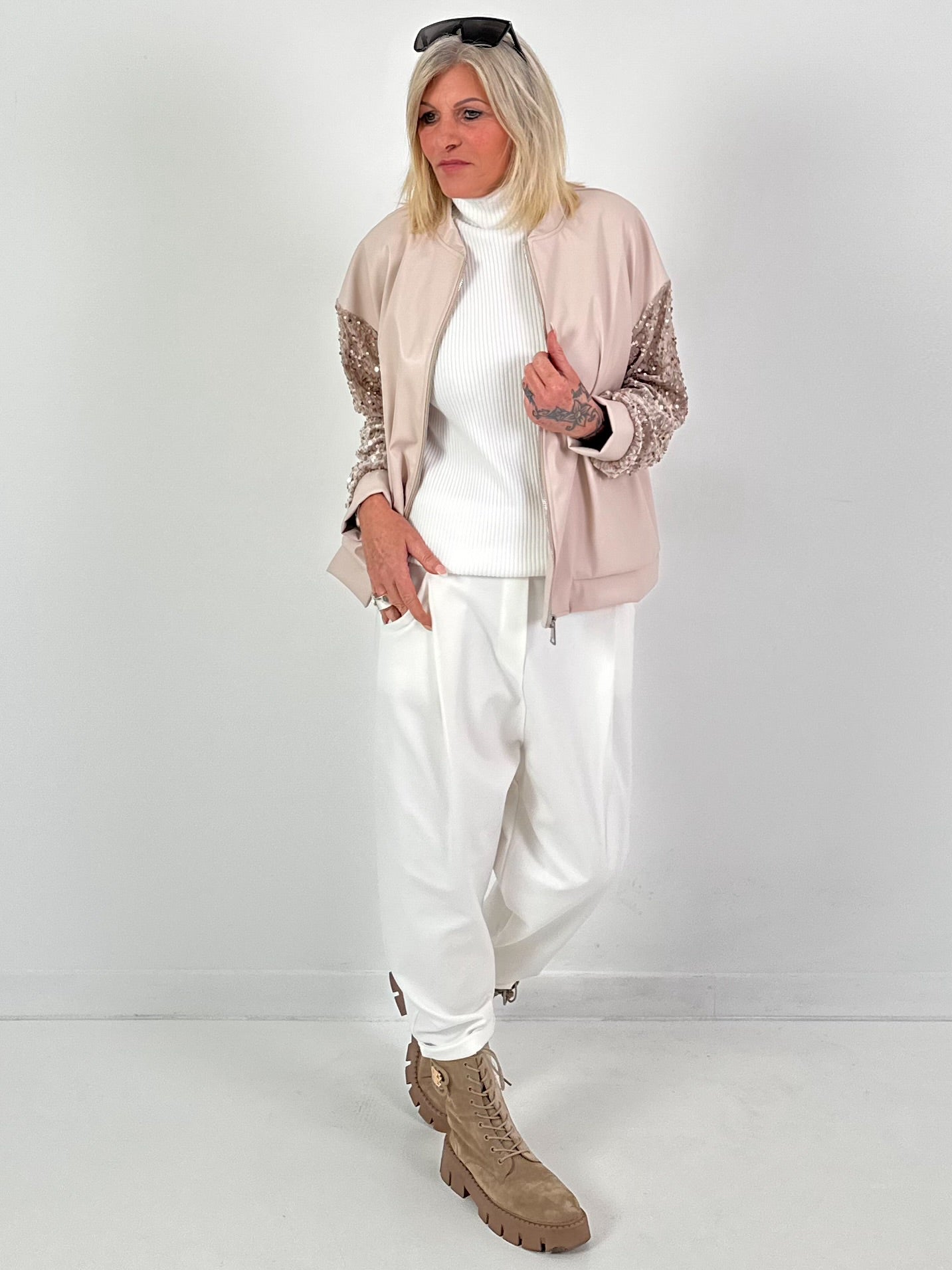 Blousonjack in lederlook, model "Glam&amp;Glow" - beige