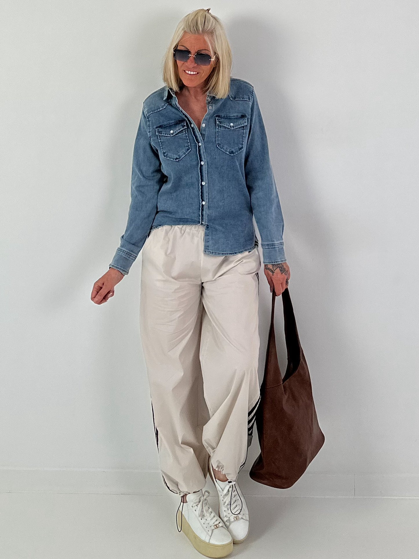 Pants with elastic waistband - beige