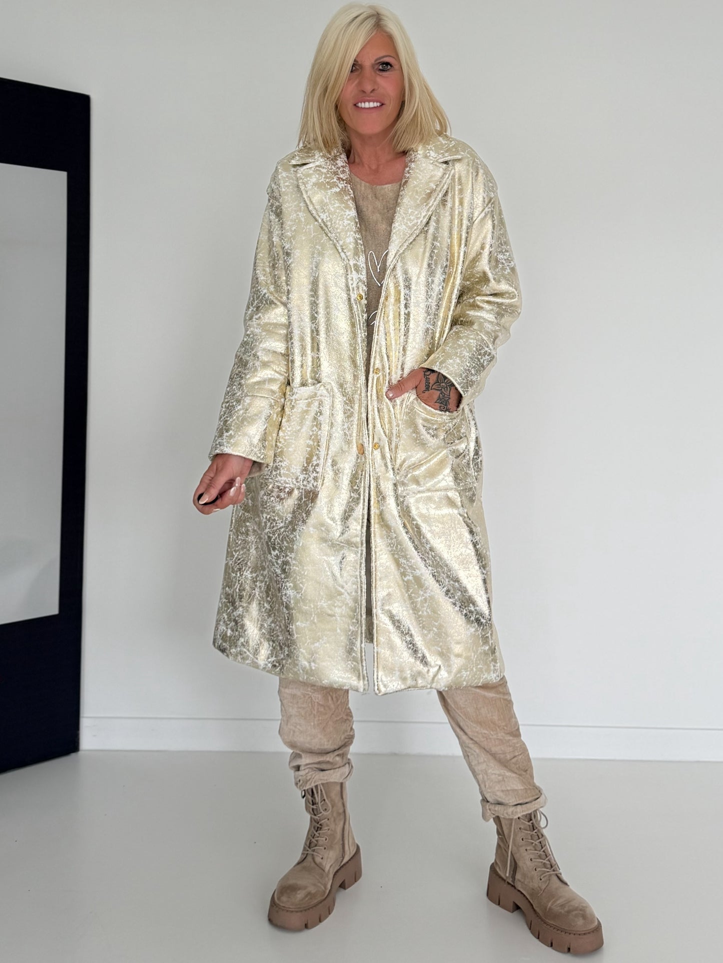 Vintage-look coat with gold effect - gold-ecru