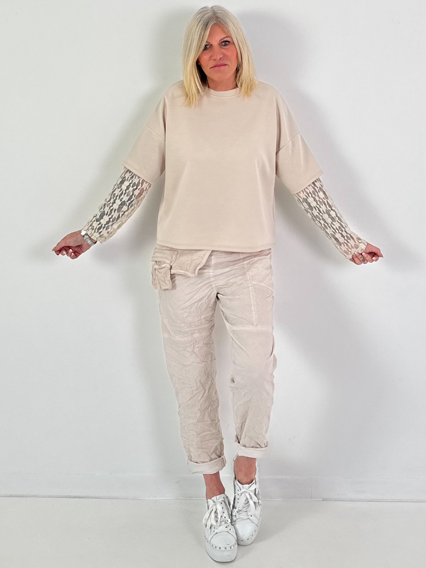 Hose Modell "Sleek Comfort" - beige