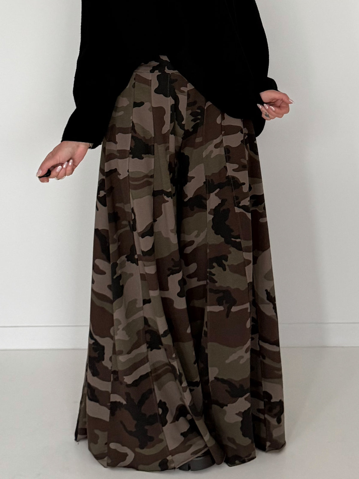 Palazzo-Sweathose in Camouflage-Look - taupe-mehrfarbig