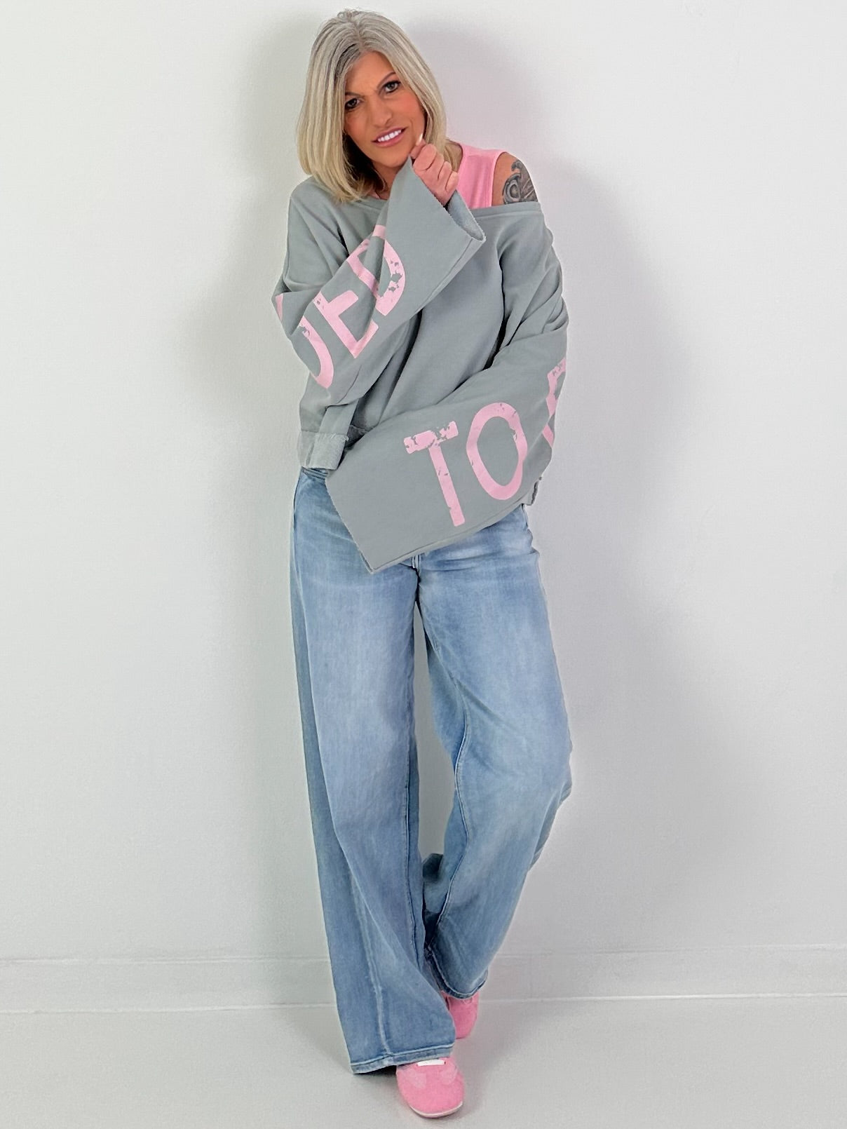 Cropped Sweater - grey