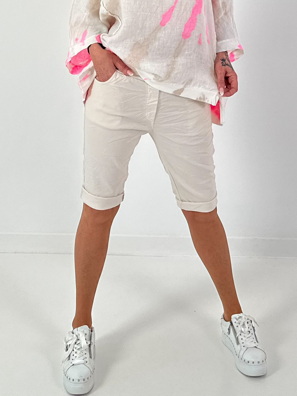 Korte broek met elastische tailleband - beige