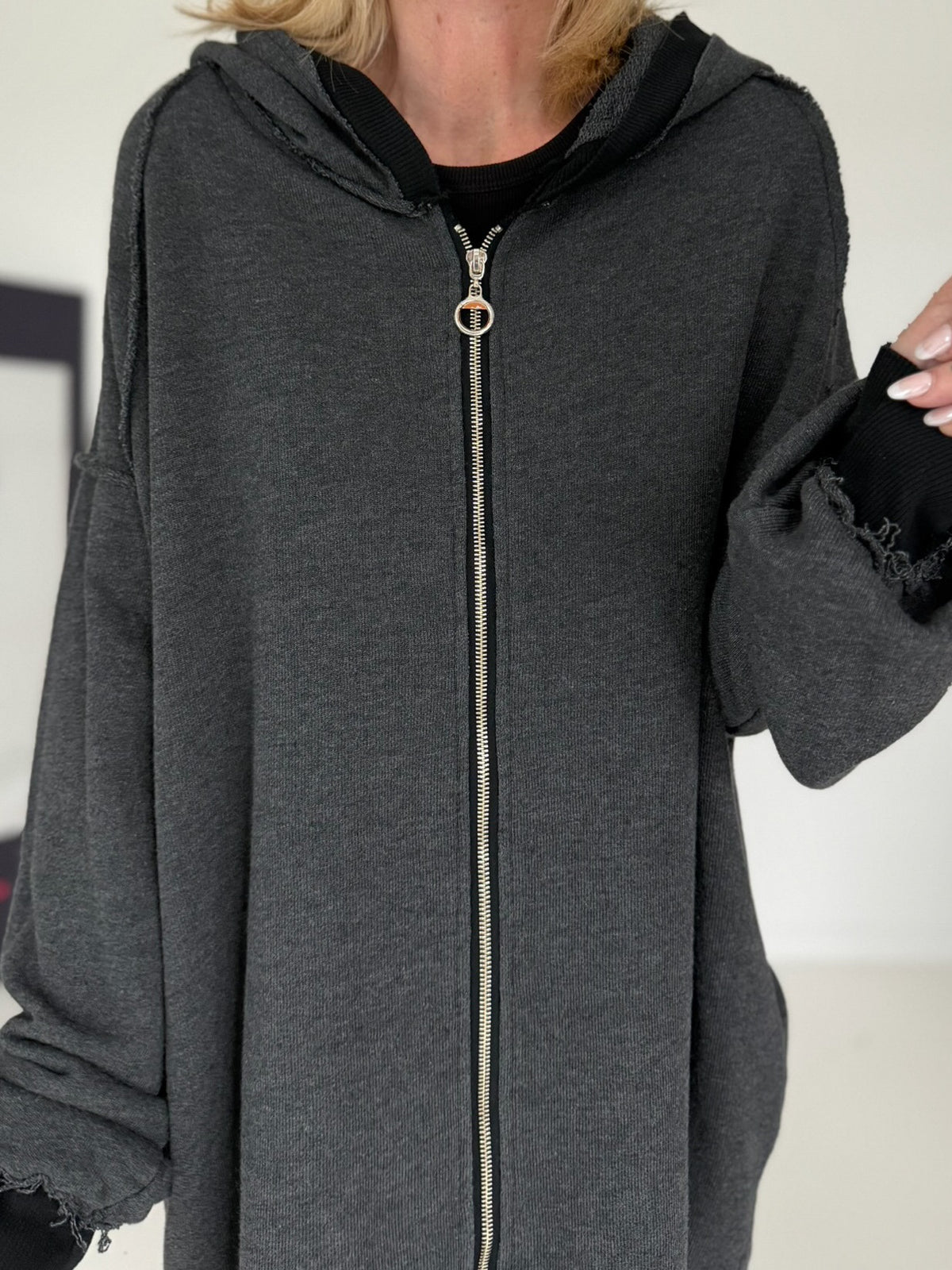 Oversized Long-Sweatjacke im Used-Look - used-black