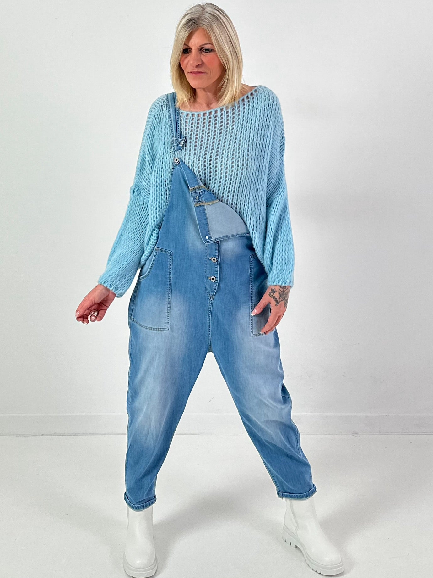 Grof gebreide trui, model "Balloon Bubble" - blauw