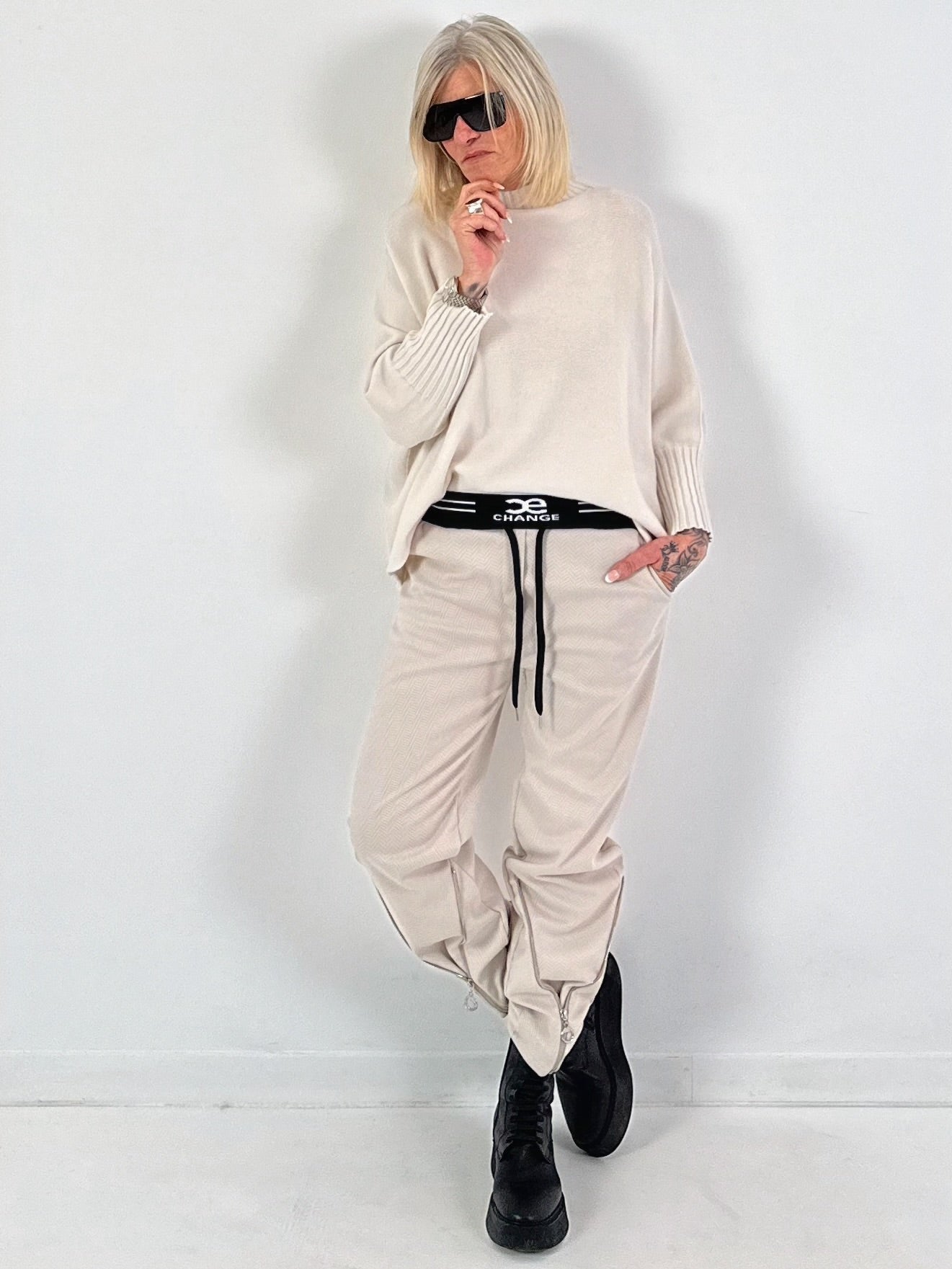 Coltrui model “Free Fall” - beige