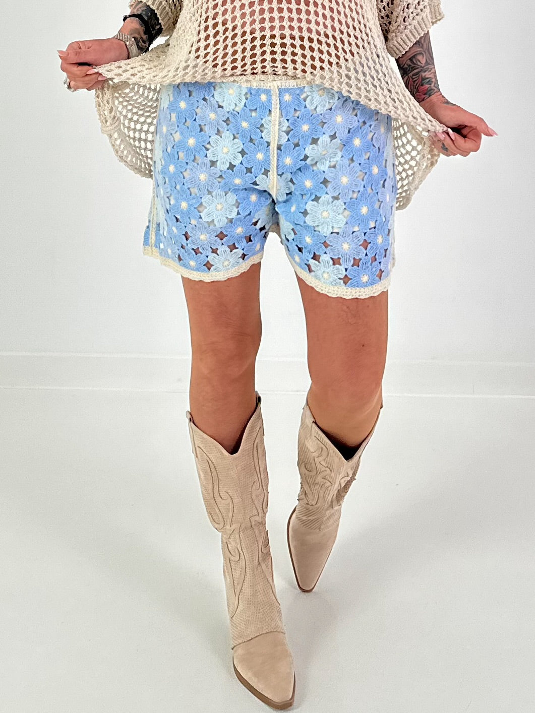Crochet Shorts - light blue-multicolor