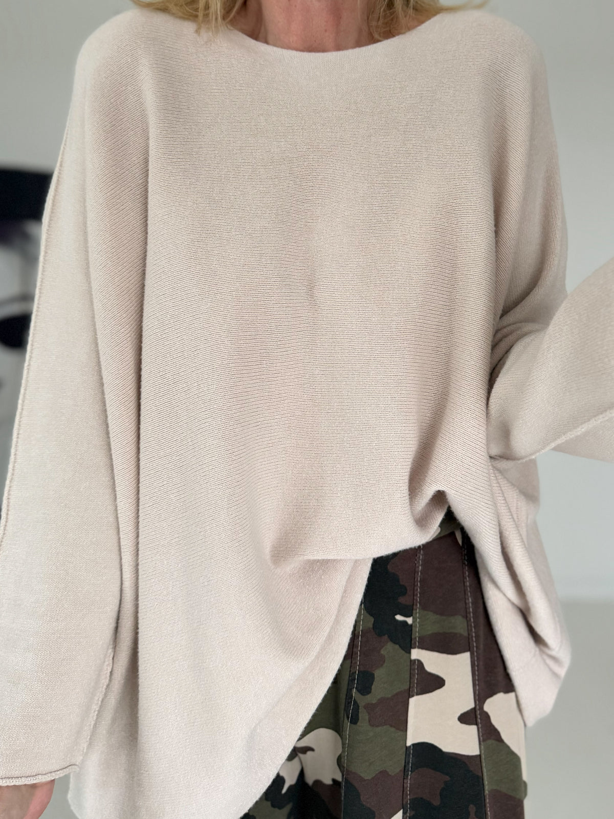 Soft oversized crew neck sweater - beige