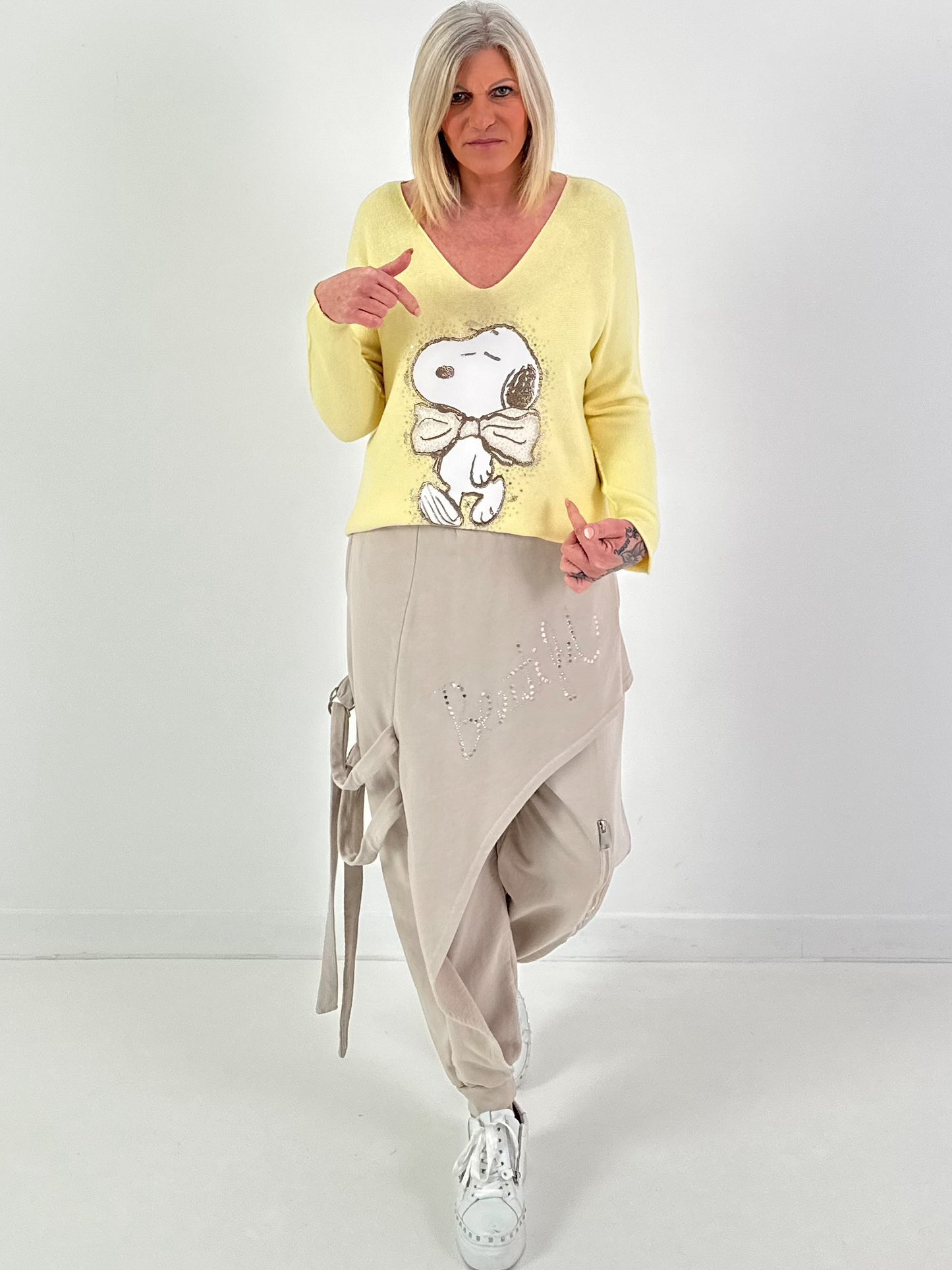 Sweater model "Cozy Cutie" - yellow