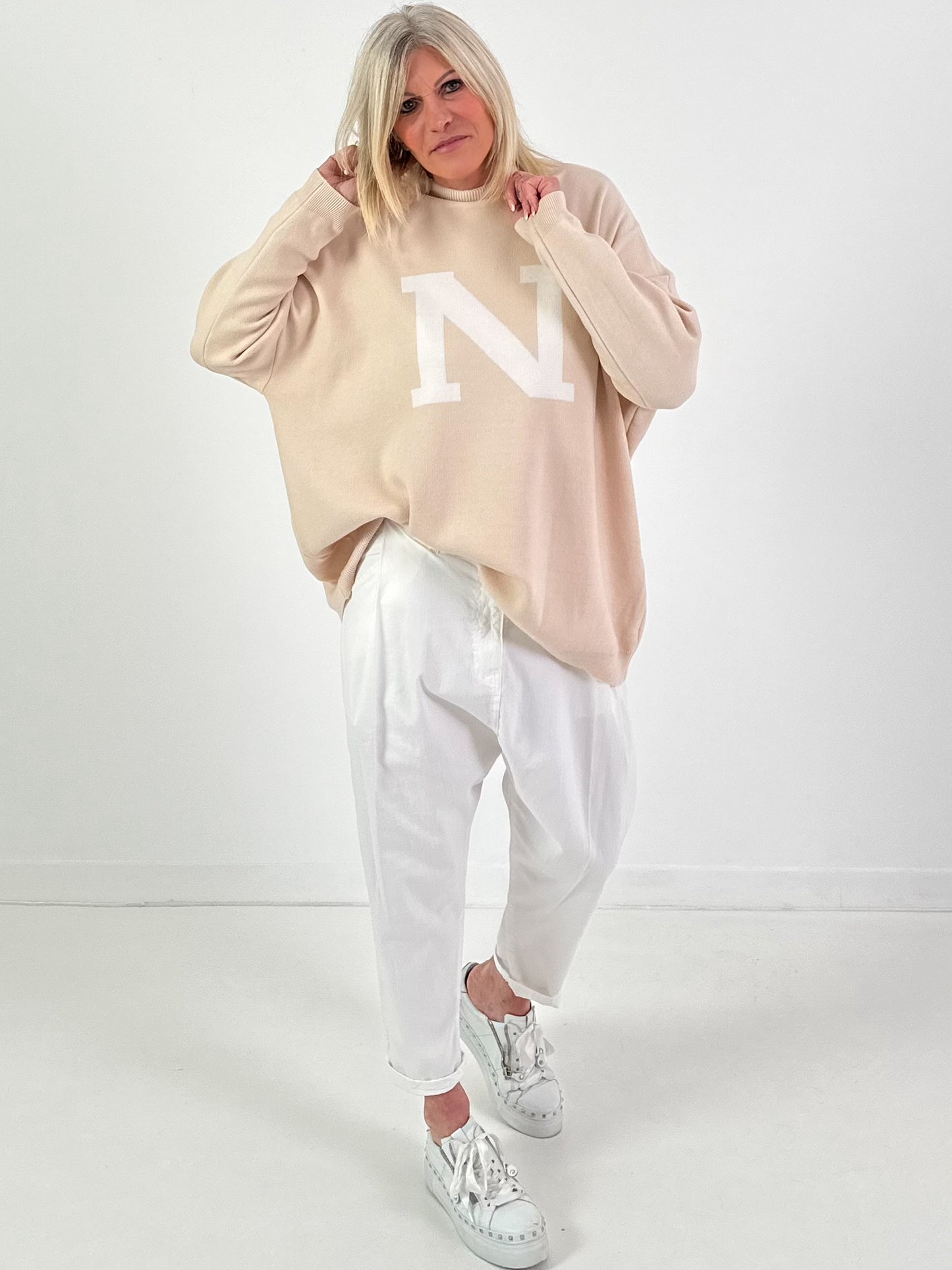 Pullover Modell "N-Edition" - beige ( lieferbar ab ca. 12.12.25)