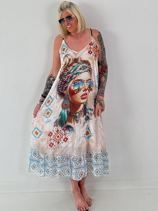 Airy dress with adjustable straps - white-beige-multicolored