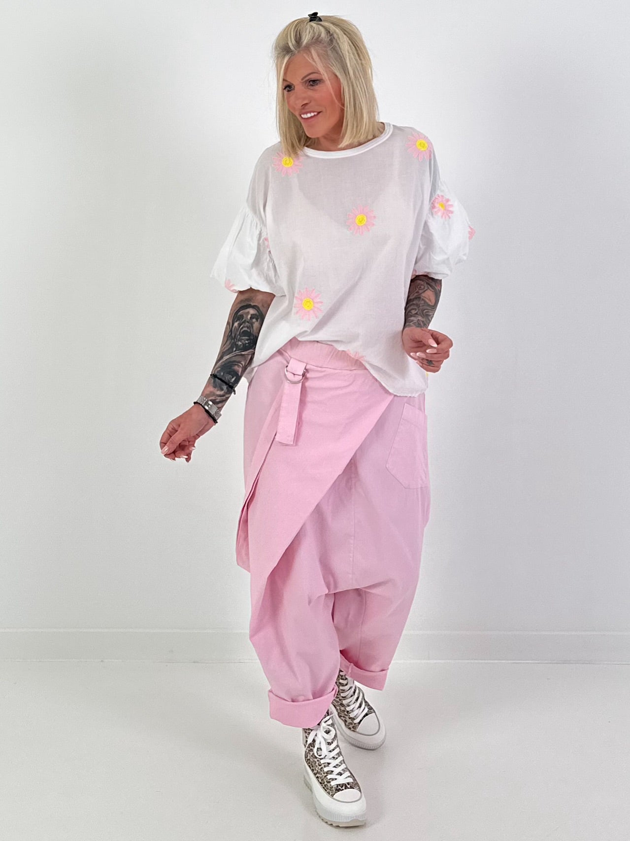 Blouse shirt with "puff sleeves" - white