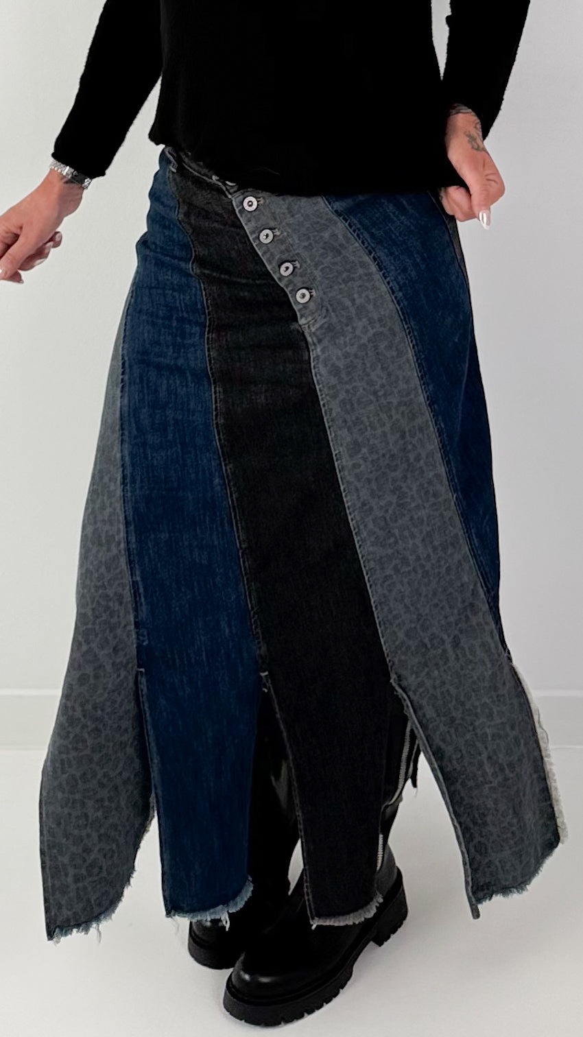 Jeansrock in verschiedenen Denim-Optiken- denim
