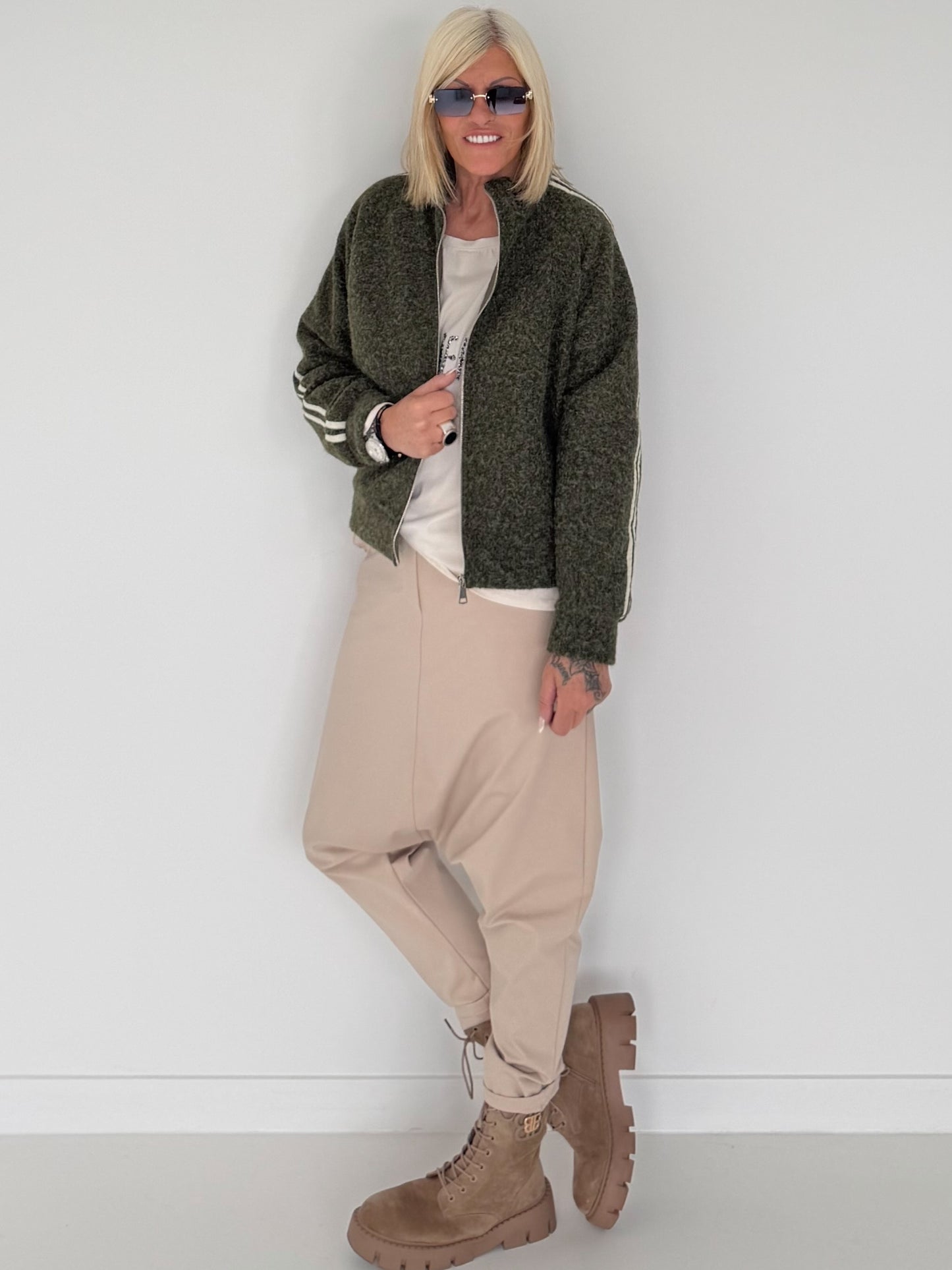 Jacke mit Streifen-Details - oliv