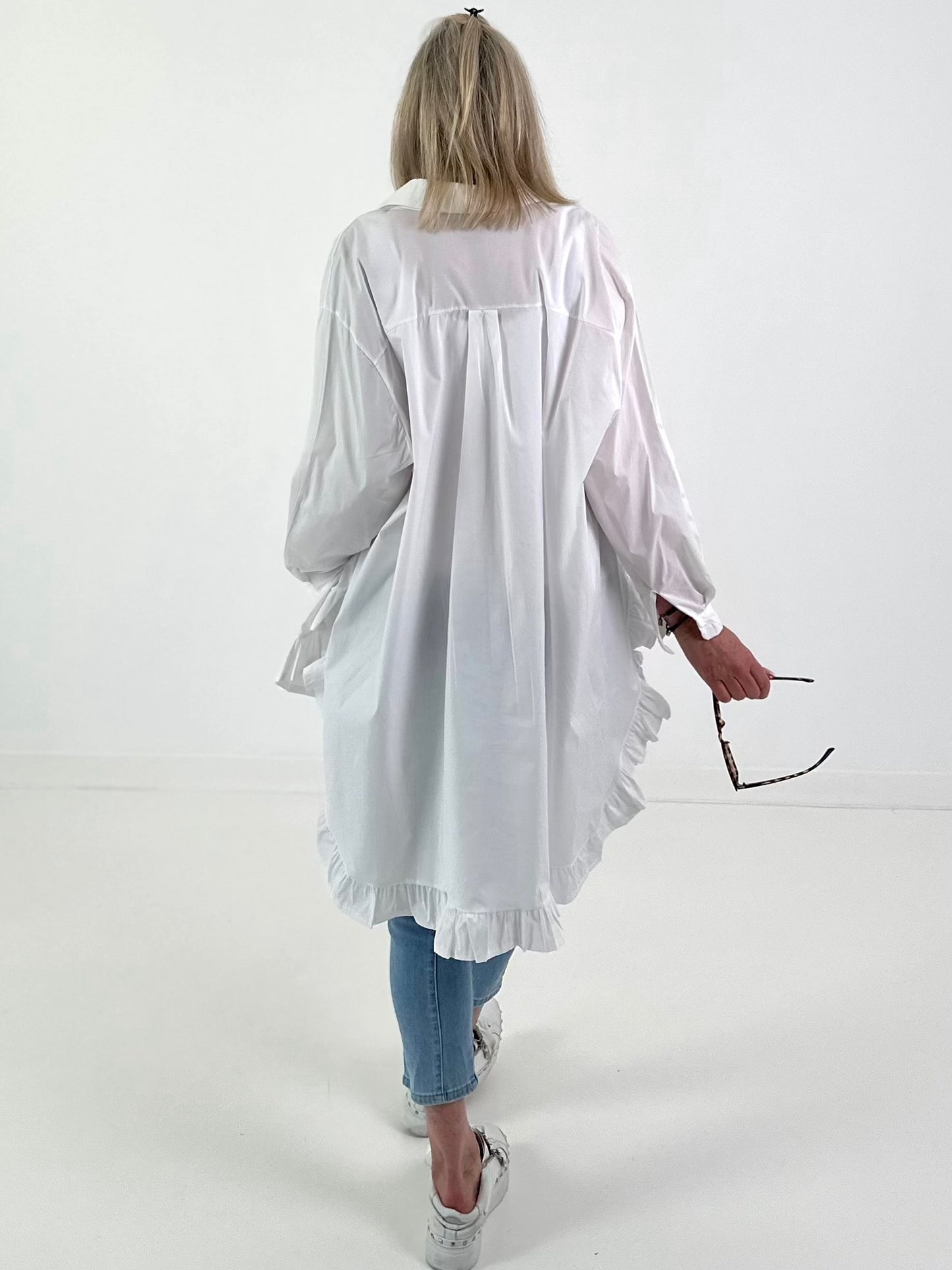 Oversized frilled shirt blouse - white