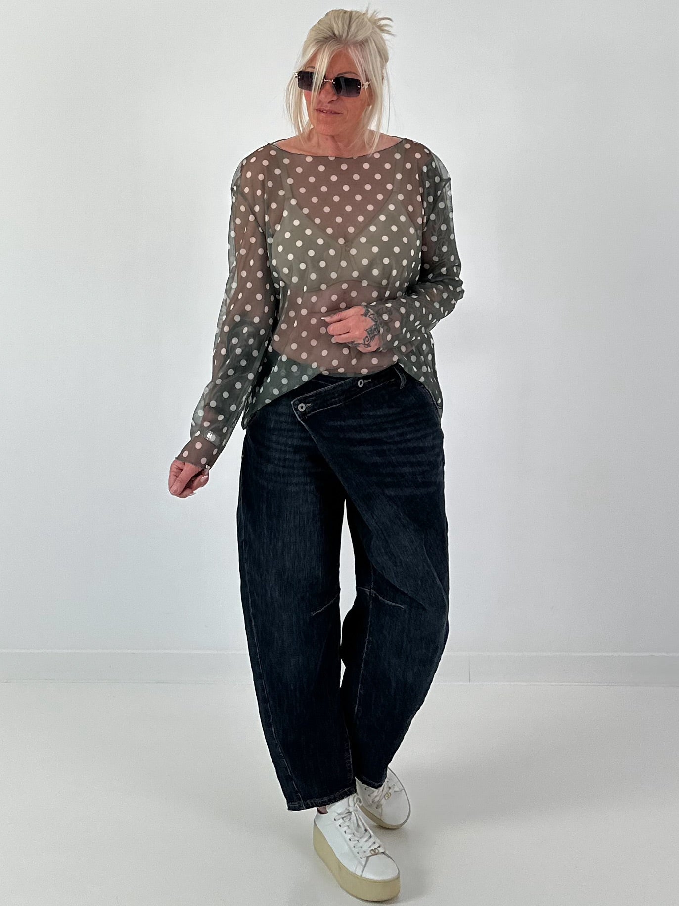Mesh Shirt mit Punkten - oliv