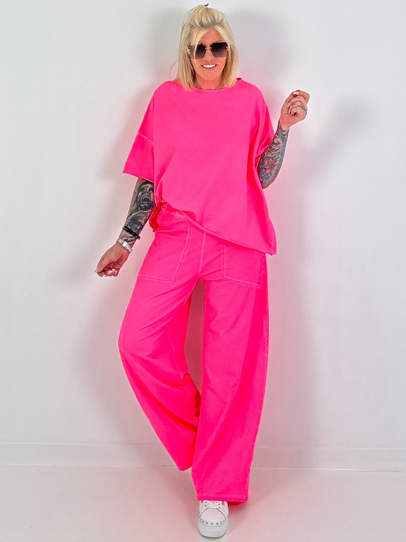 Short-sleeved sweater - neon pink