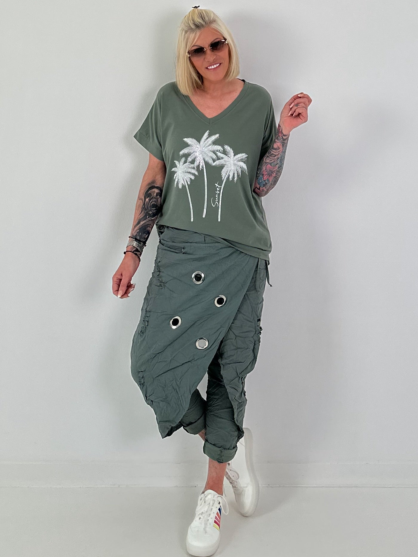 T-shirt with glitter palm trees - khaki