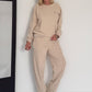 Trendiger Zweiteiler mit Nieten-Details - beige