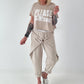 Kurzes Kastiges Shirt mit Print - beige