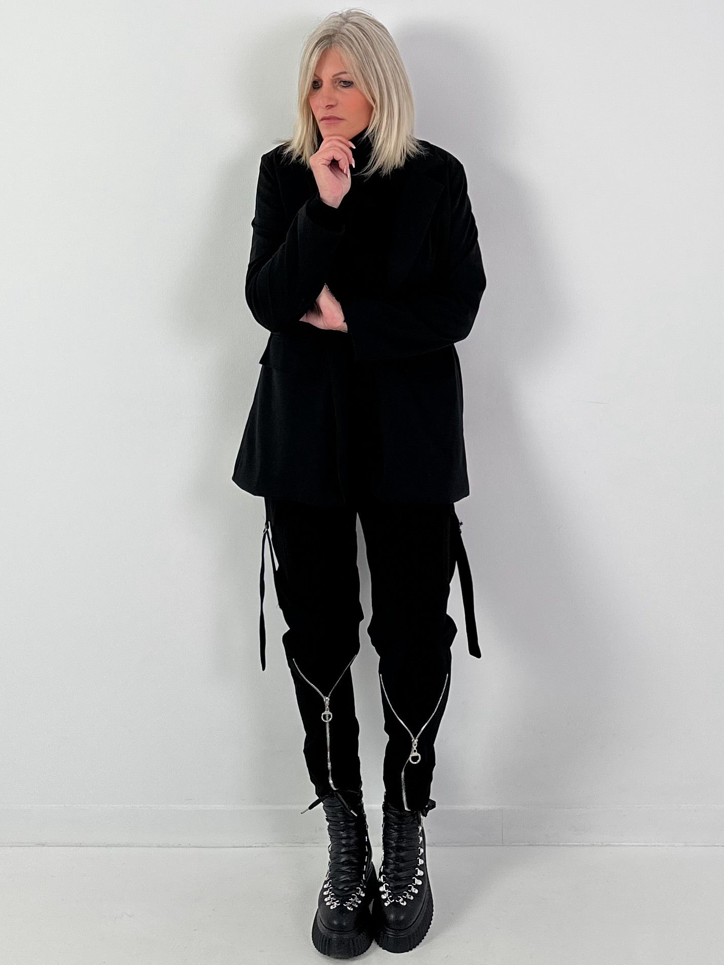 Blazer model "BREAKING ALL THE RULES" - zwart