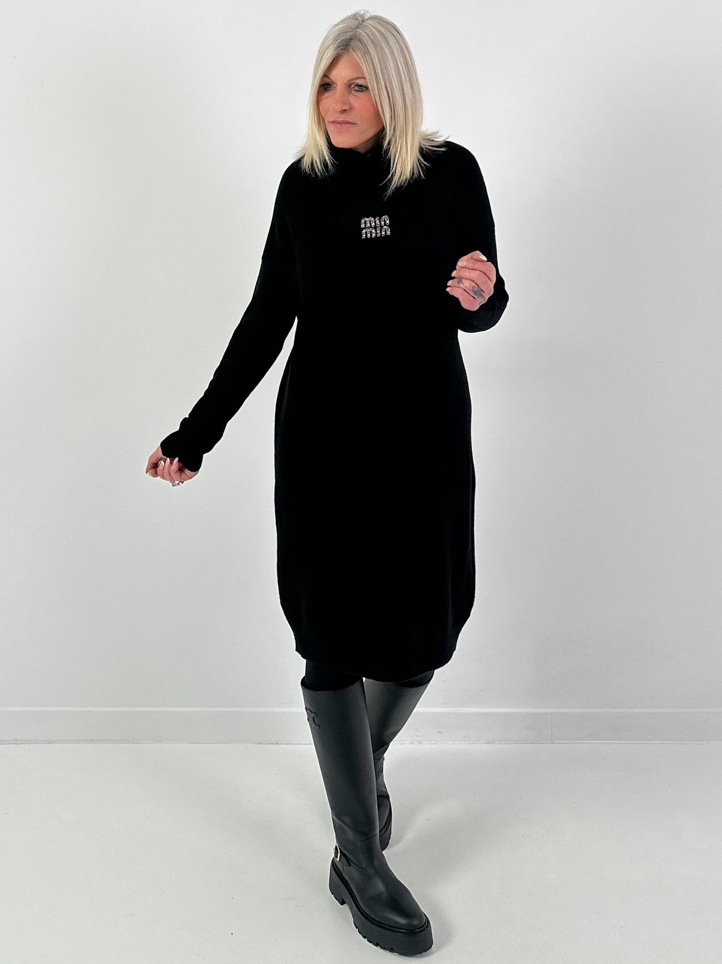 Strickkleid Modell "Shine Story" - schwarz