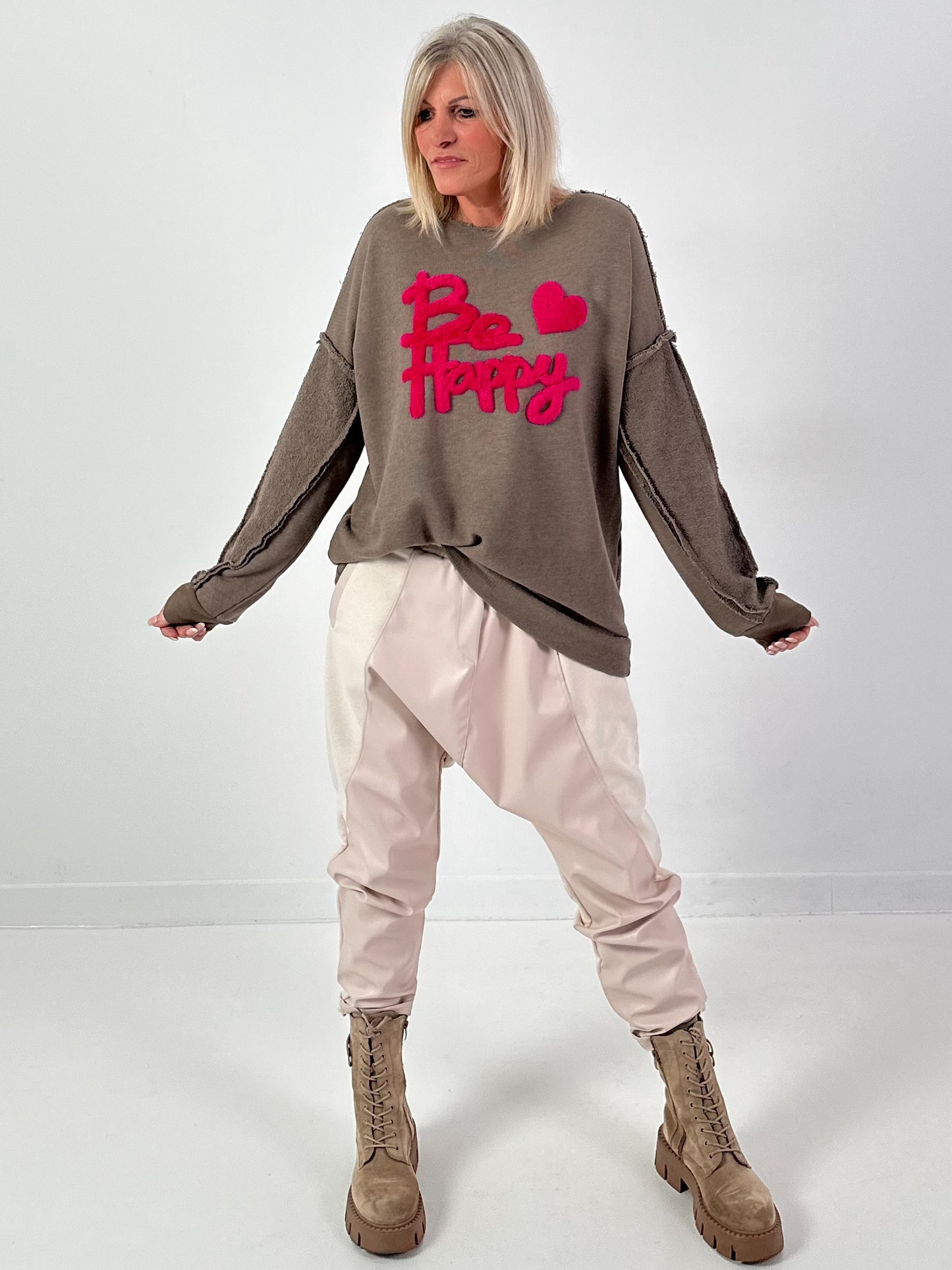 Baggy trousers model "Love Duo" - beige