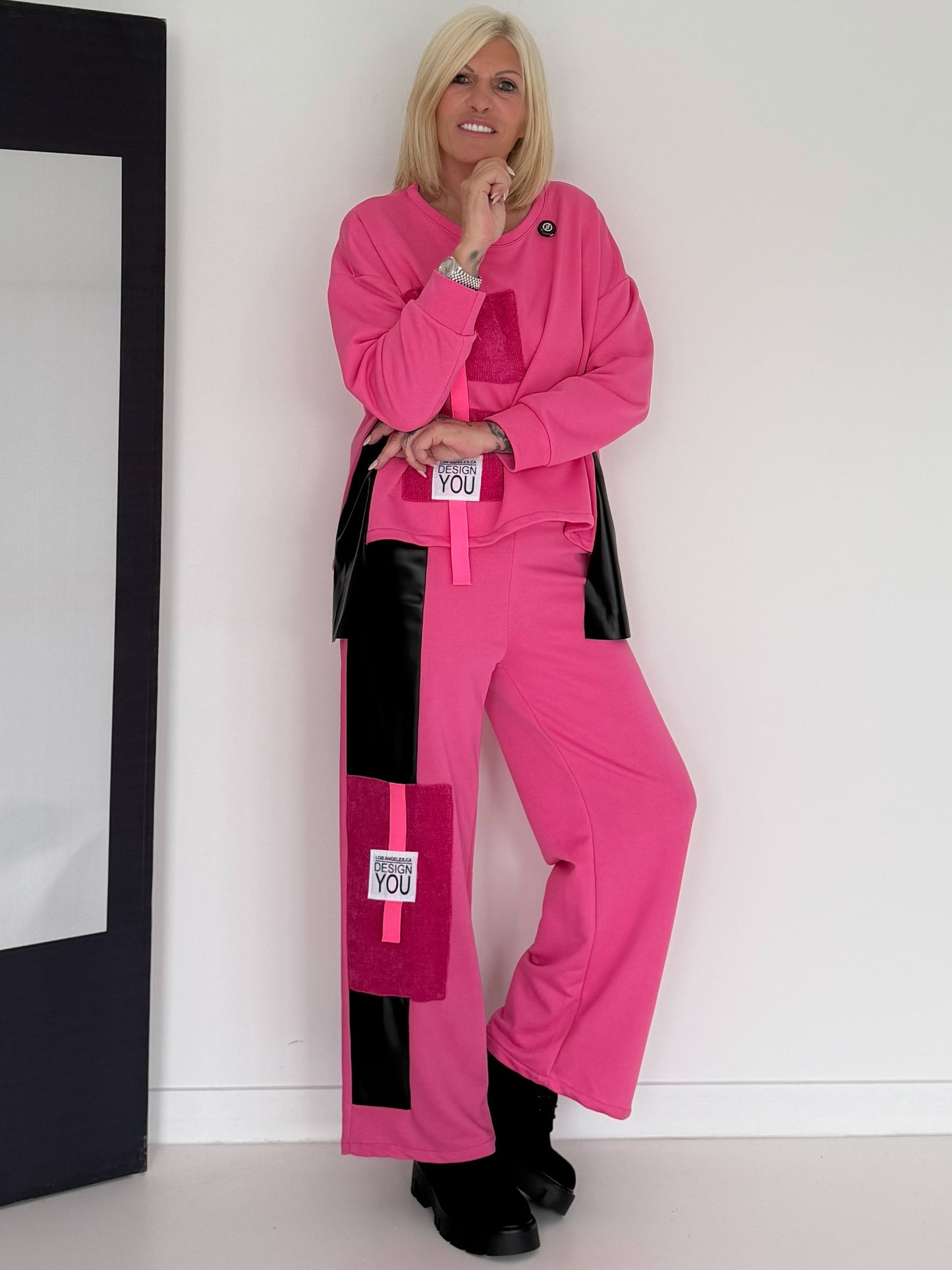 Stylischer Zweiteiler mit Lederoptik- und Kord-Details - pink