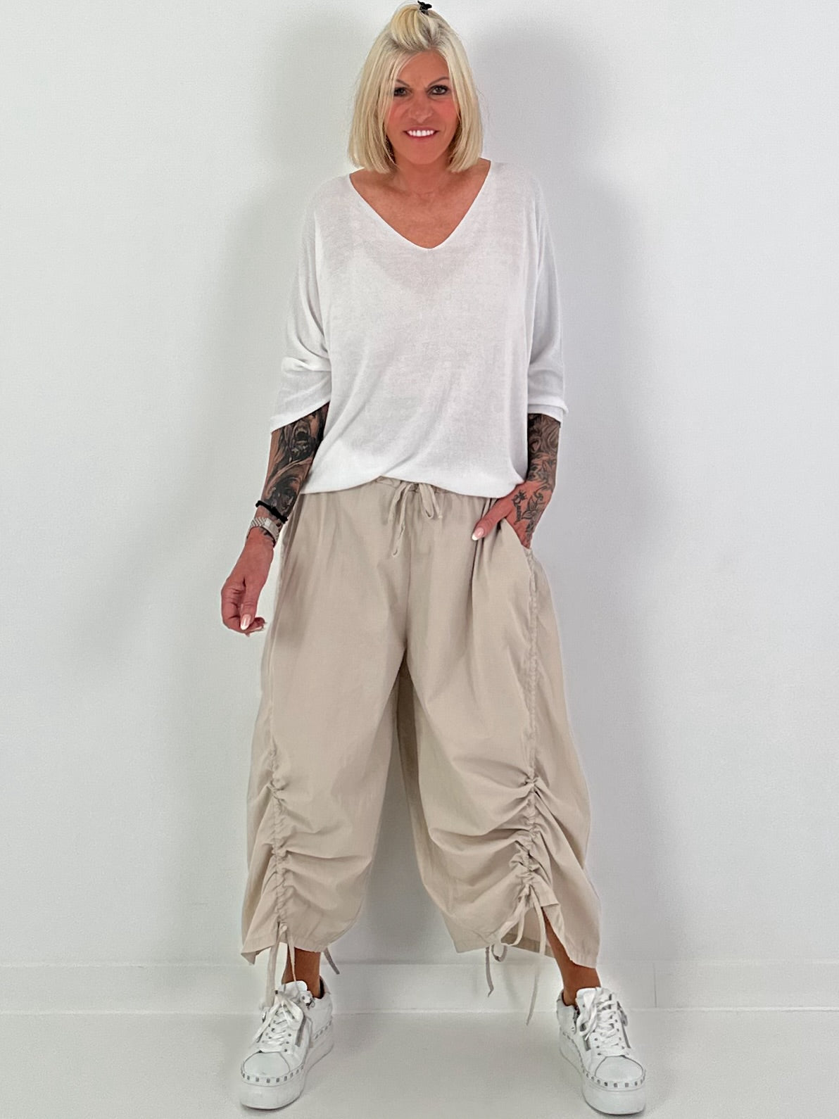 Fine knit short-sleeve sweater - white