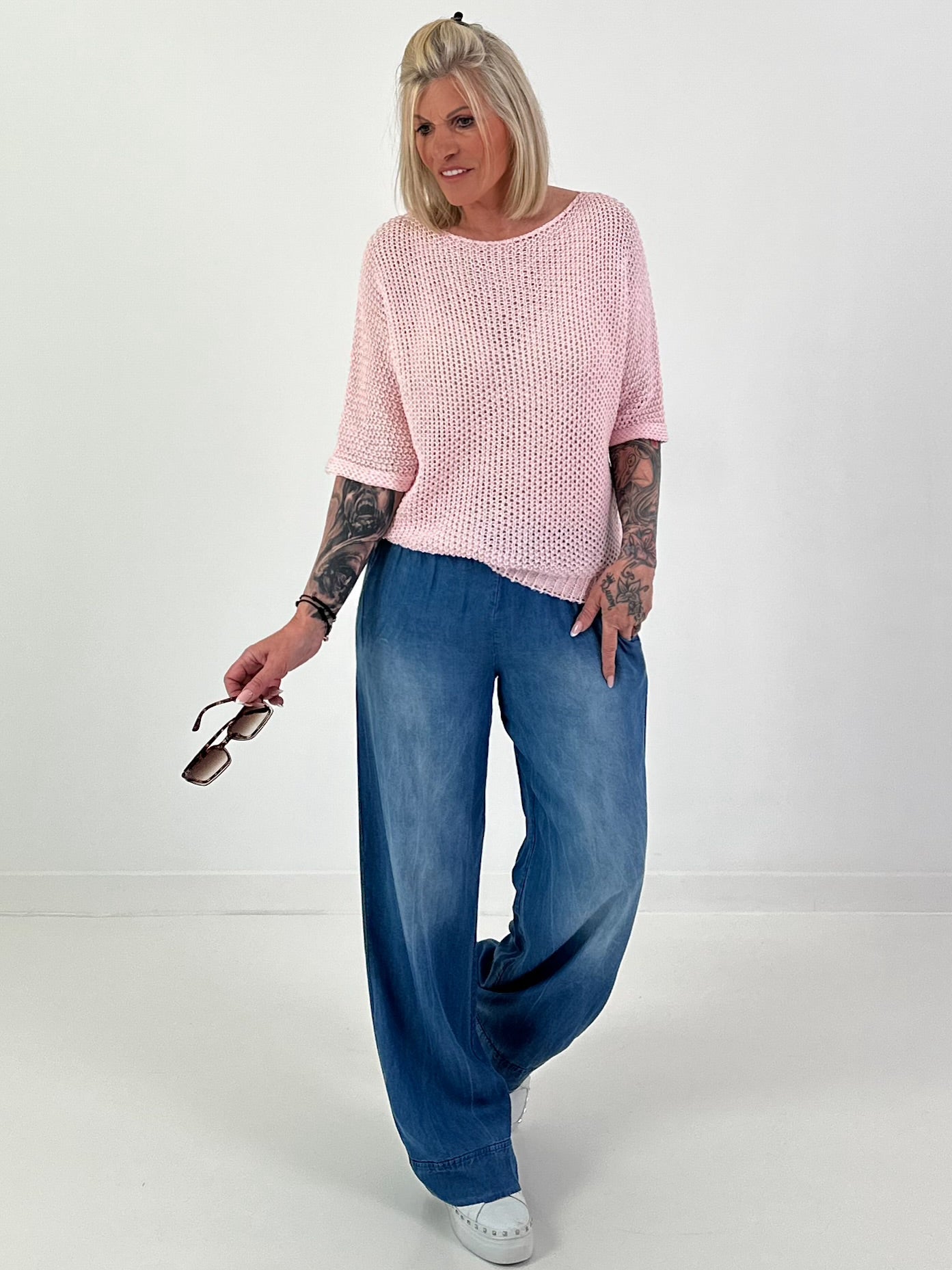 Häkelpulli mit eingearbeiteten Pailletten - rosa