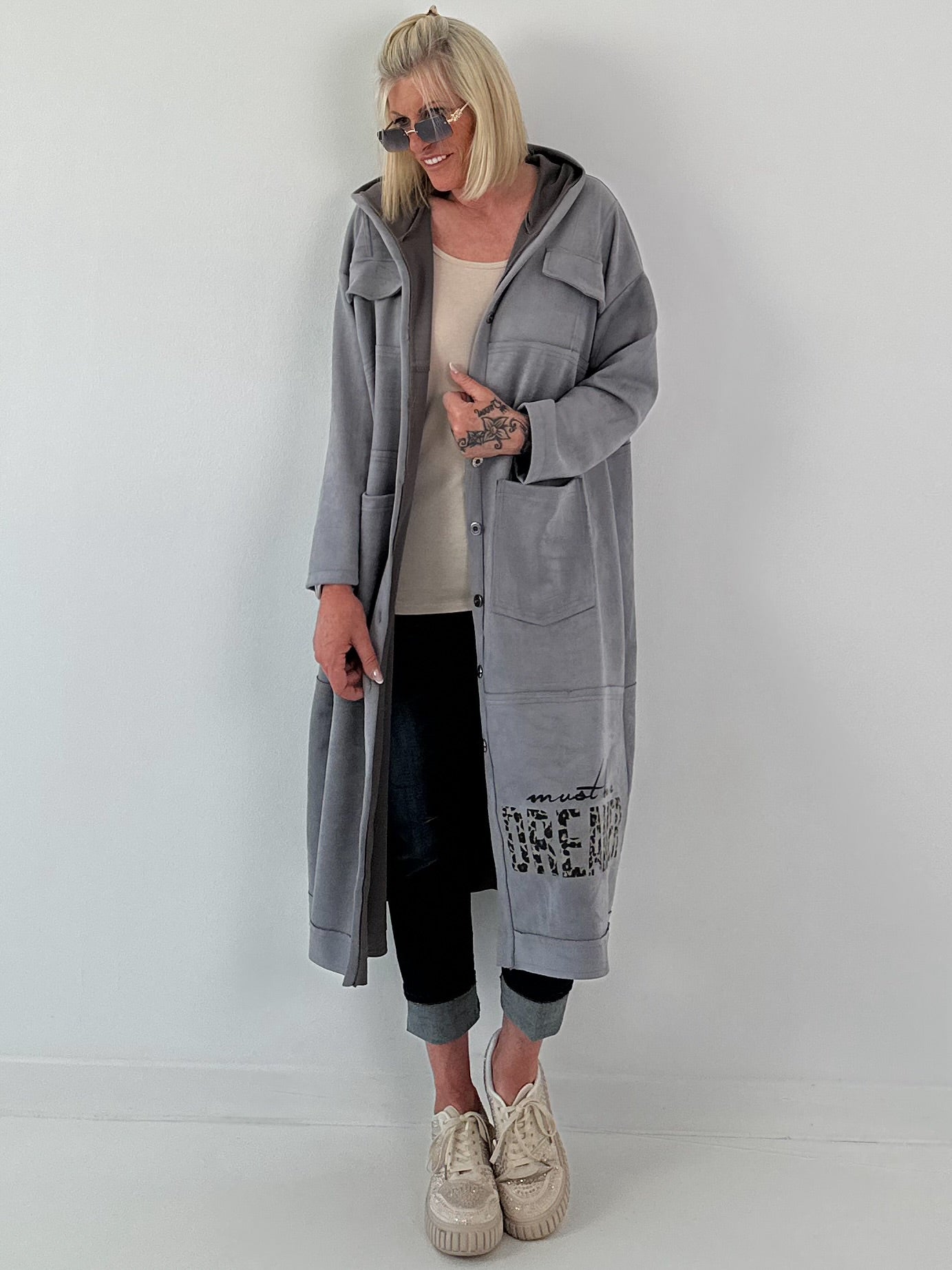 Hooded coat with print - gray