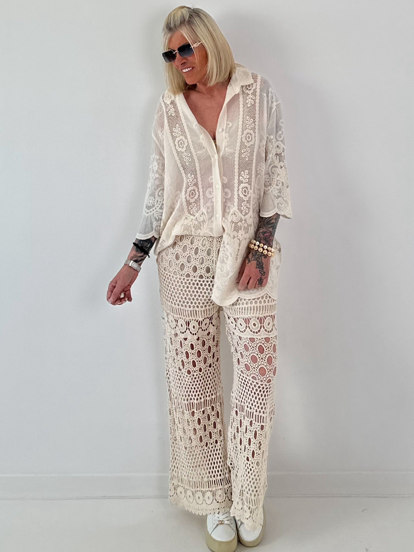 Ibiza Bluse mit aufwendigen Details - beige