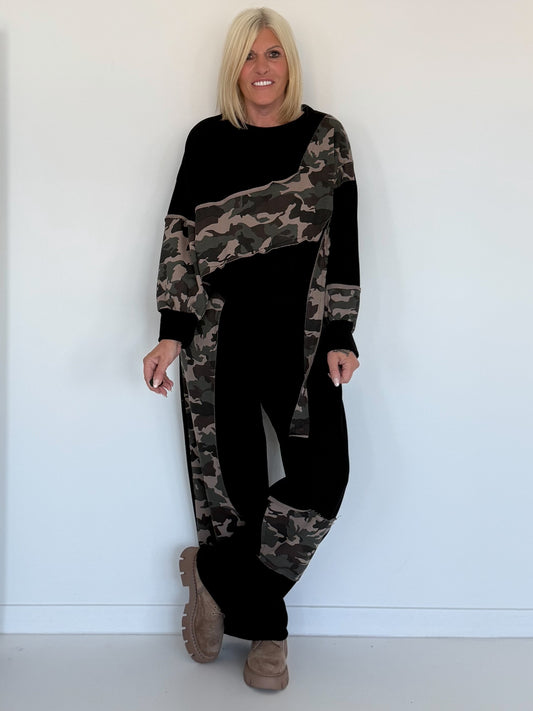 Zweiteiler mit Camouflage-Muster - schwarz-mehrfarbig