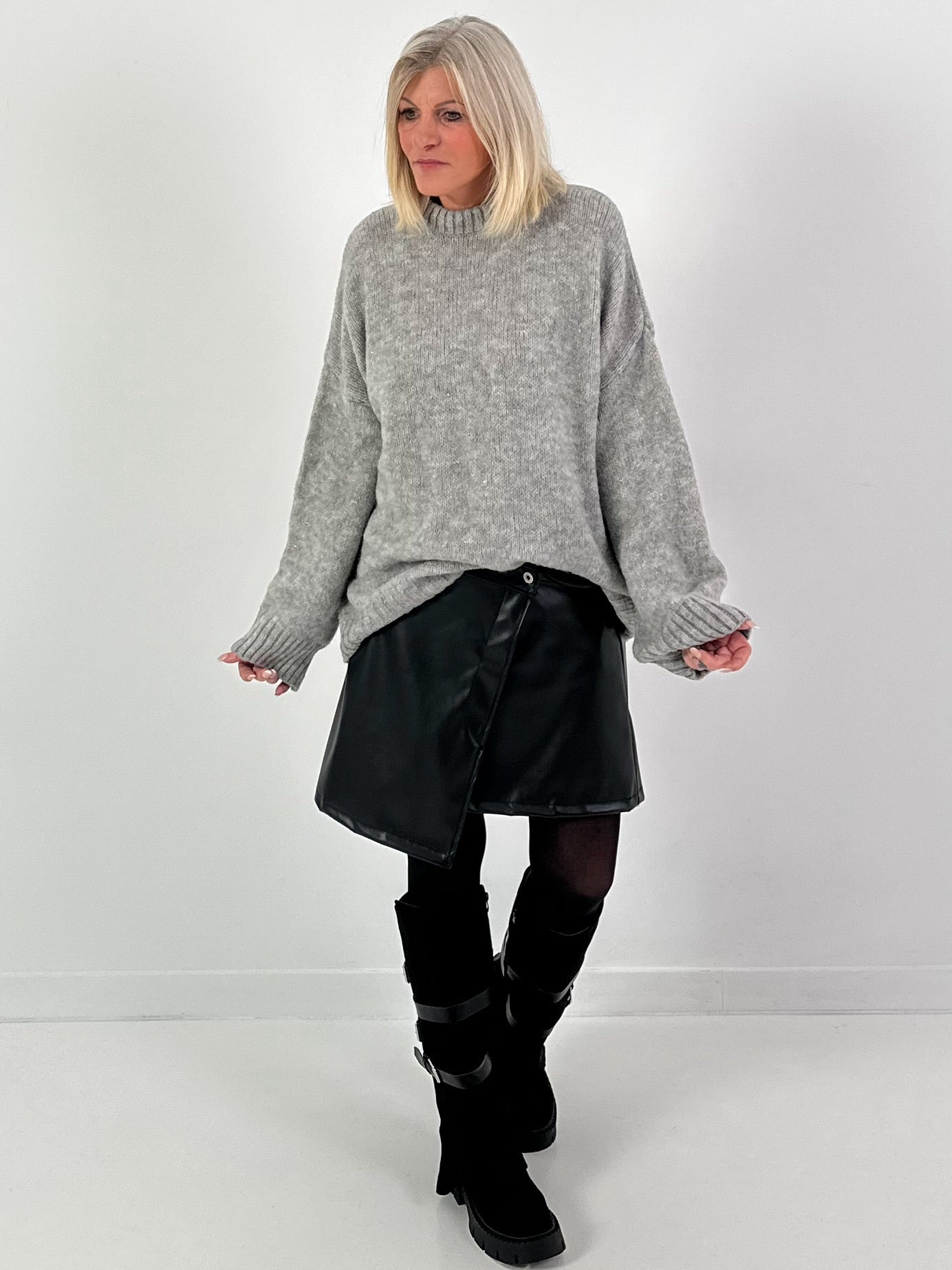 Sweater model "Shine Bright" - gray