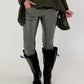 Vegane Lederhose mit Patch - oliv
