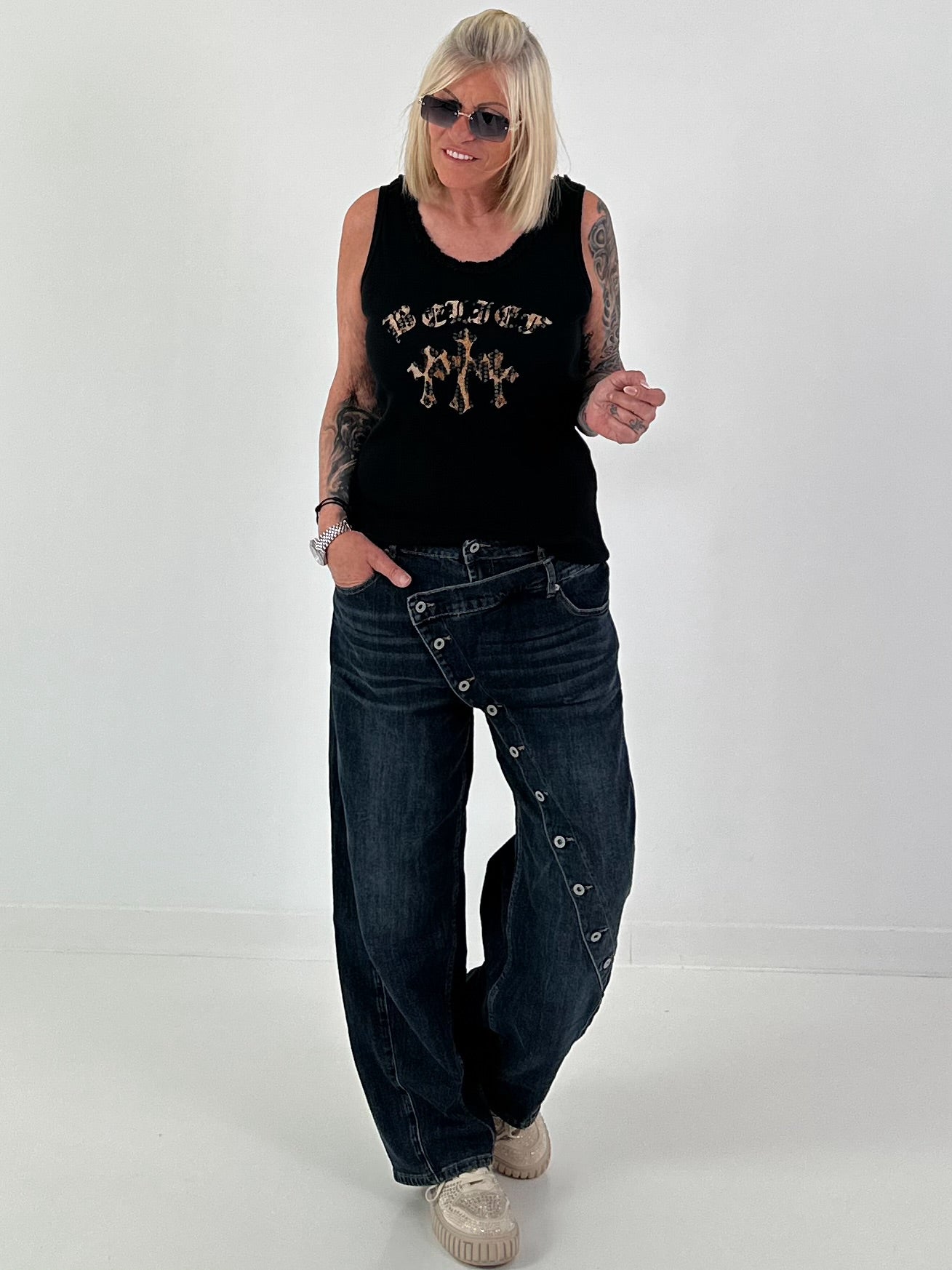 Ripp Tank Top mit Print  - schwarz