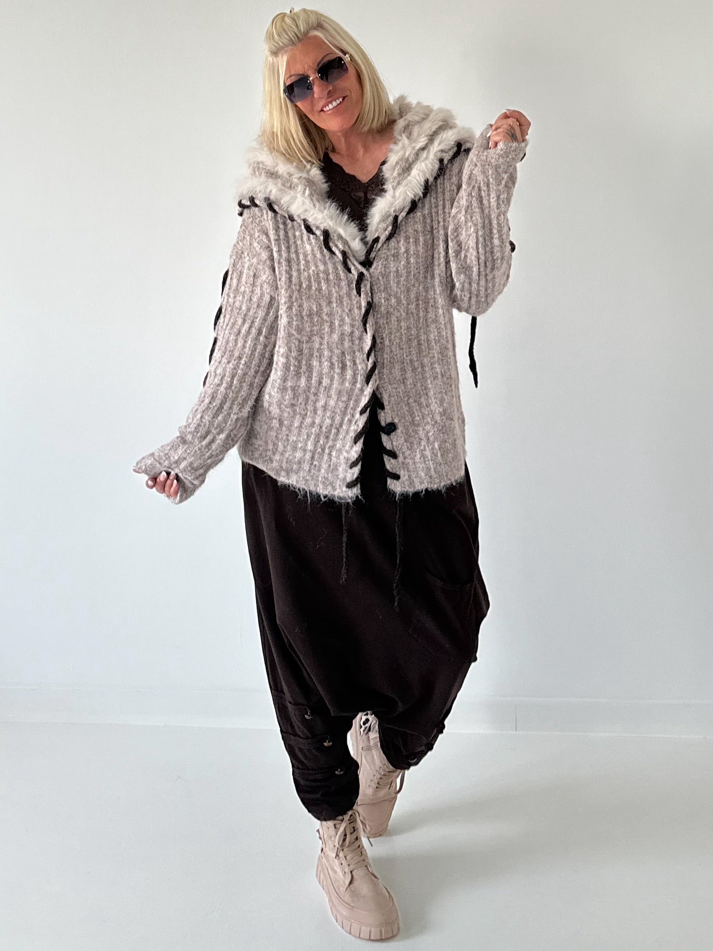 Cozy Cardigan with Oversized Faux Fur Collar - Taupe