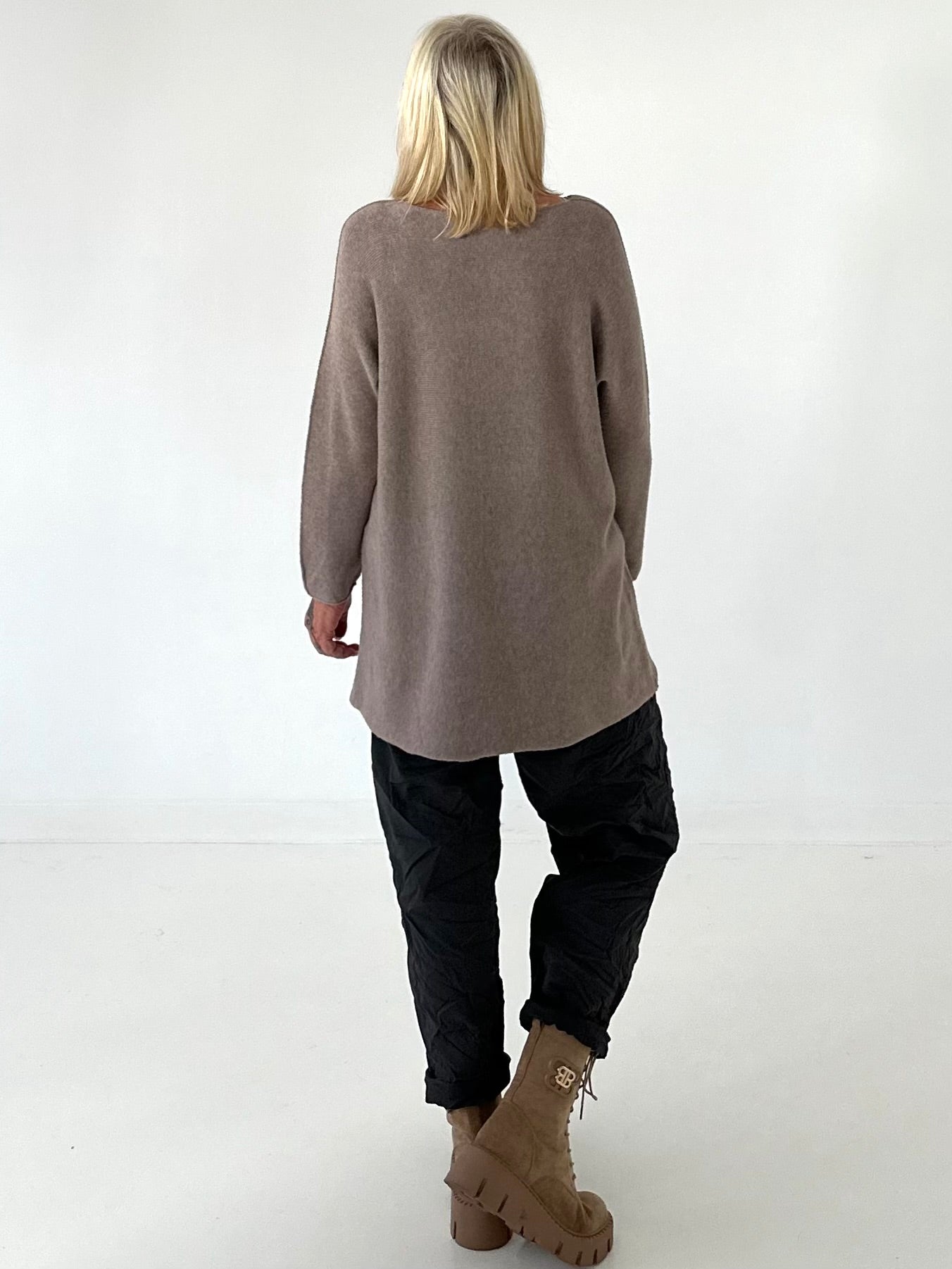 Weicher oversized Basic Pullover - taupe