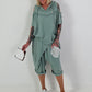 Kurze Leinen Baggy mit Überwurf und Paillettendetails - khaki