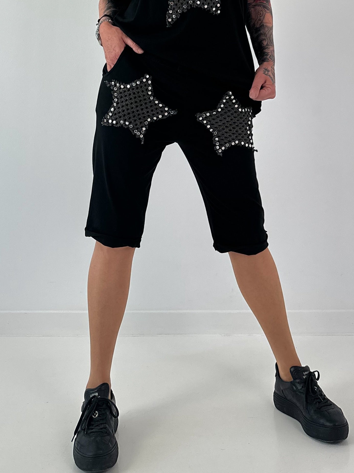 Sweat Shorts Leo with Studs - Black and White