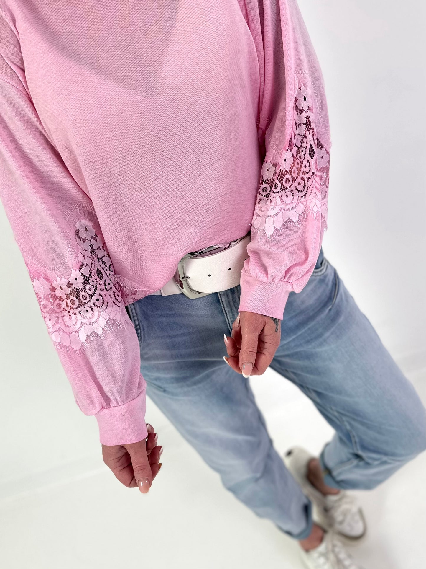 Pullover mit Spitzeneinsätzen - rosa