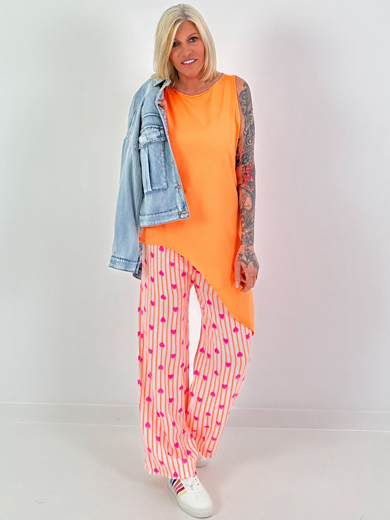 Musselin Hose mit Streifen - neonorange-weiss-pink