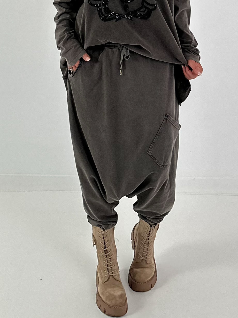 Haremhose mit aufgesetzter Tasche - anthrazit