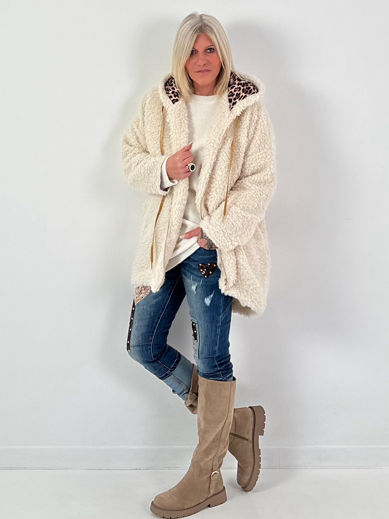 Hooded jacket, model "Hooded Ted" - ecru