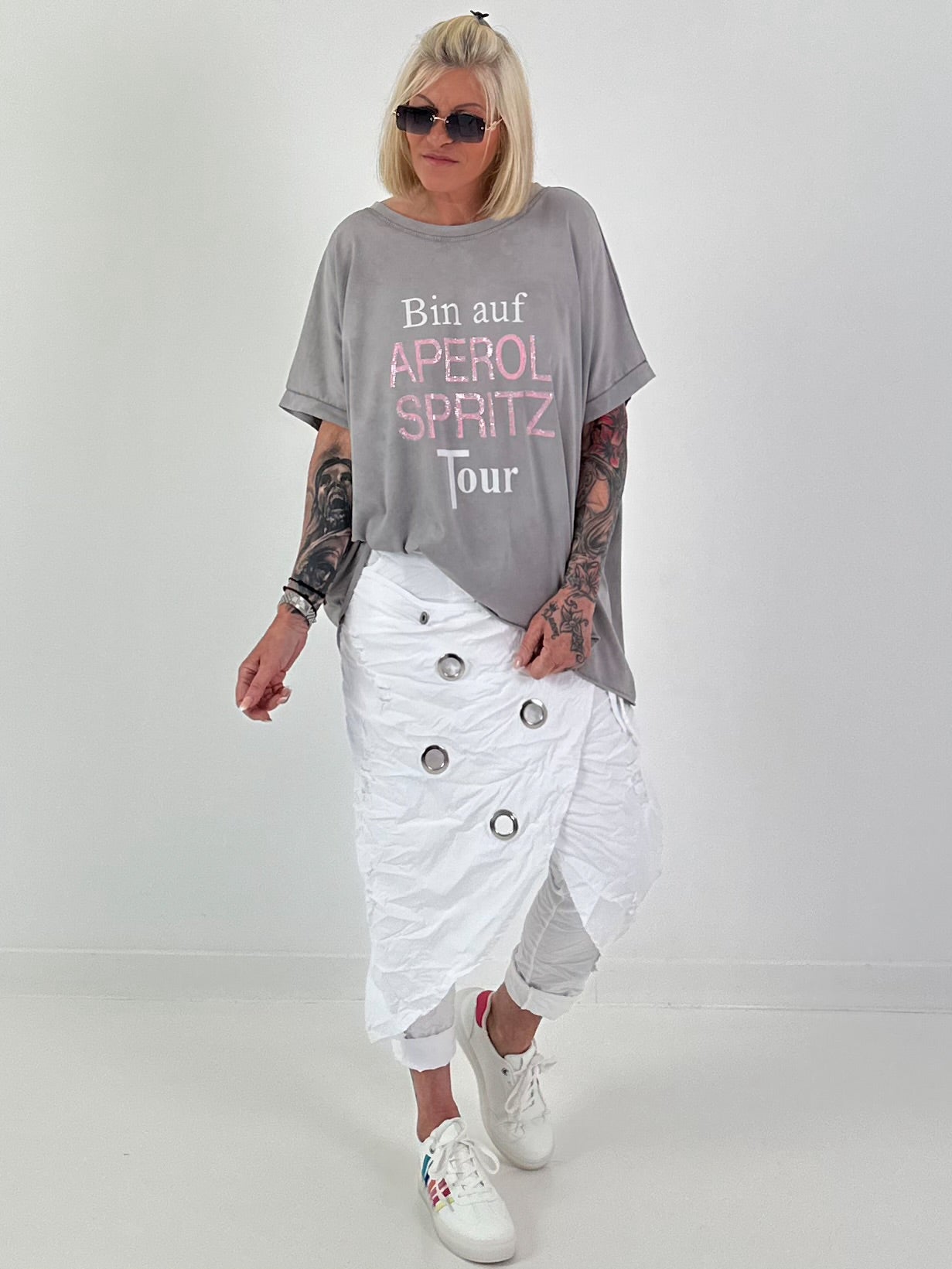 Oversized T-Shirt on Tour - grau