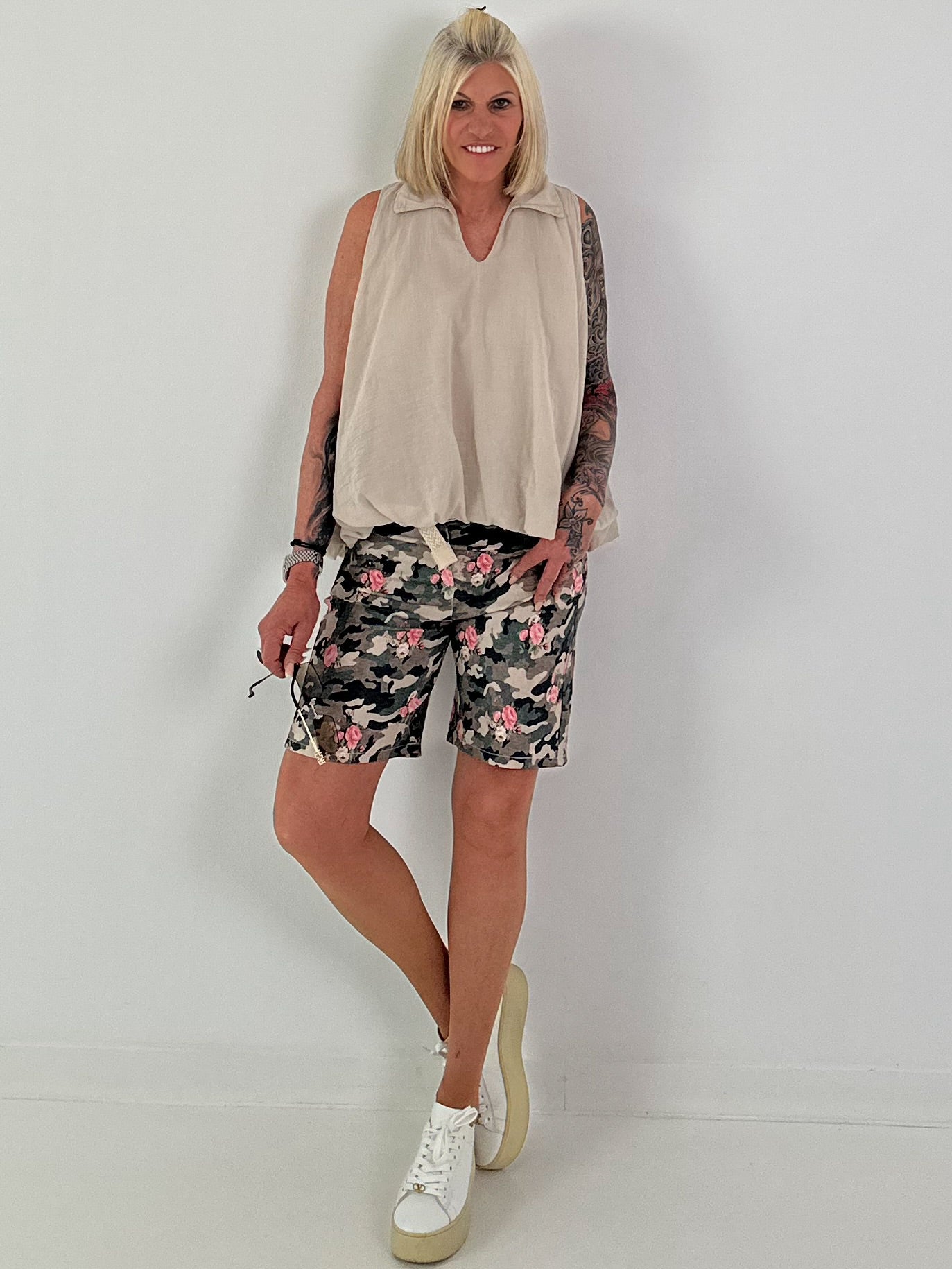 Ballon Blusen Top mit V-Neck - beige
