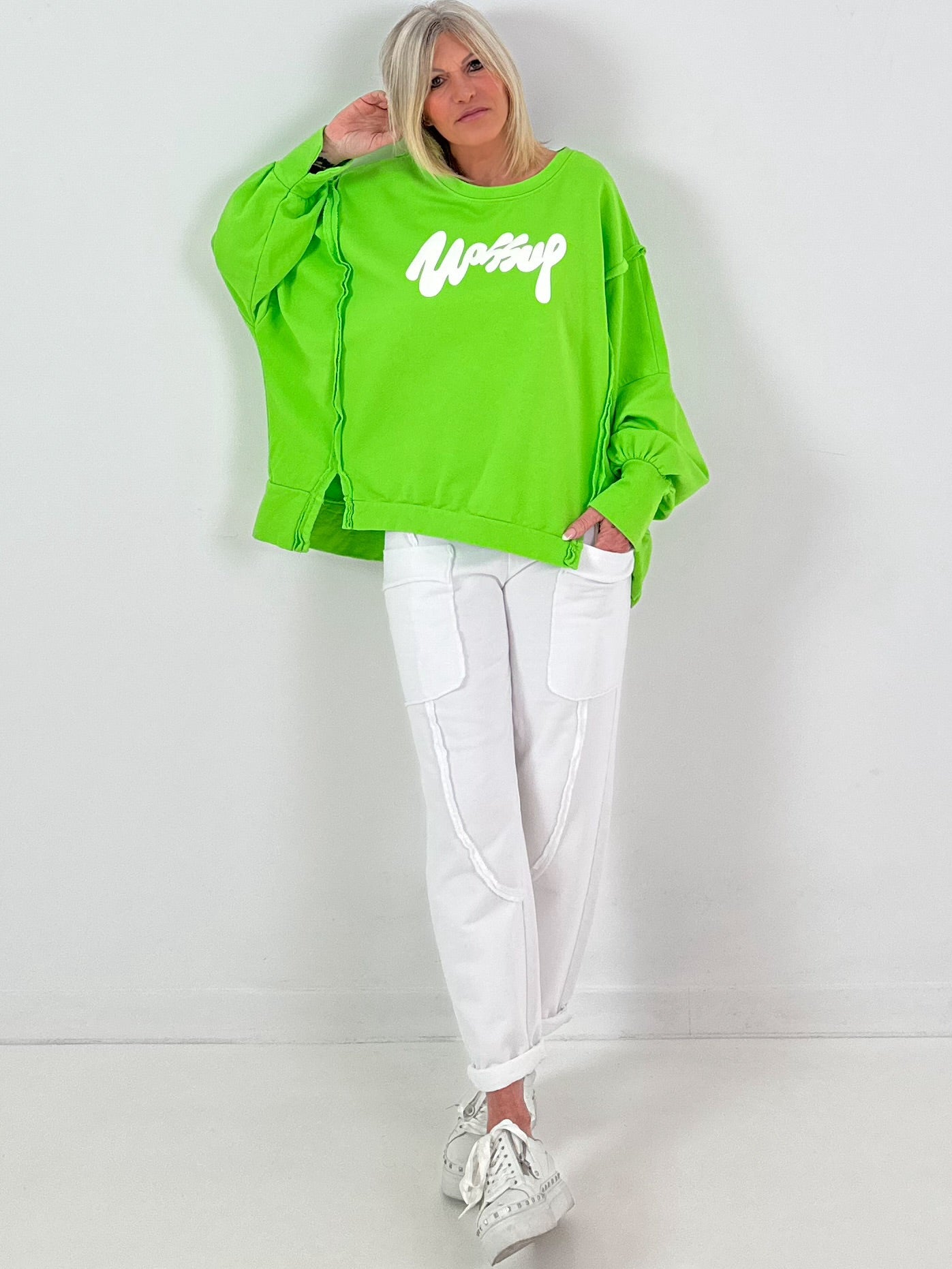 Oversized Sweatshirt Modell "Wassup" - apfelgrün