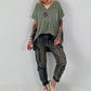 T-Shirt mit Strassdetail - oliv