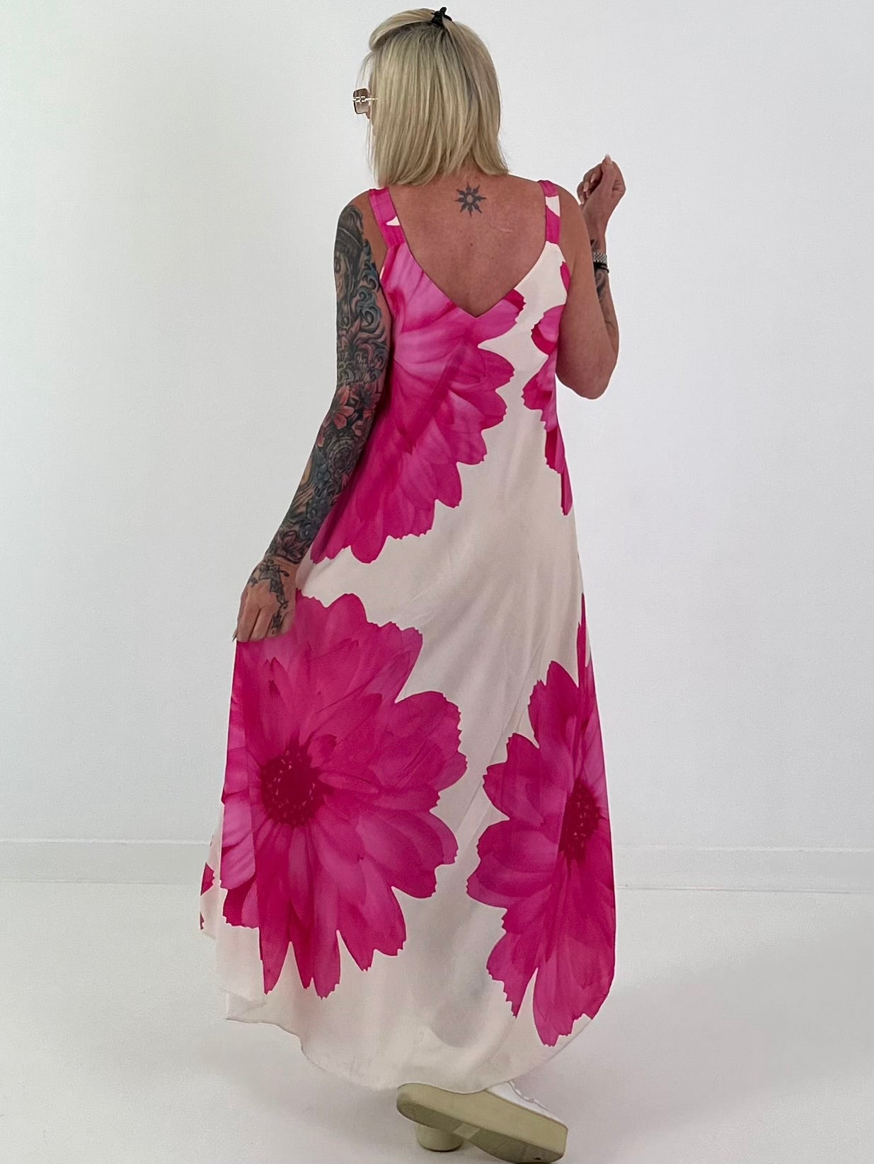 Kleid mit floralem Print - creme -pink
